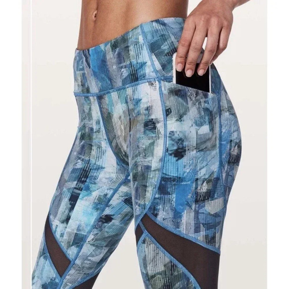 Lululemon On Pace Crop "21" Sun Dazed Multi Blue Mesh Inserts Side Pockets Sz 2 - Picture 3 of 16